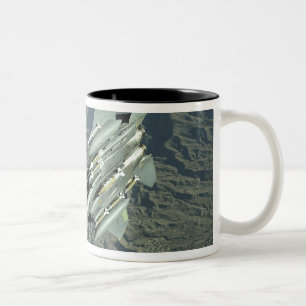 Ein Streik Eagle der US-Luftwaffe-F-15E Zweifarbige Tasse
