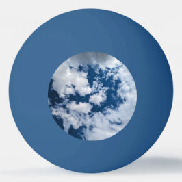 Ein Strudel in den Wolken Tischtennisball