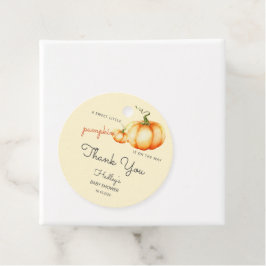 Ein süßer Kürbis ist auf dem Weg zur Babydusche Geschenkanhänger