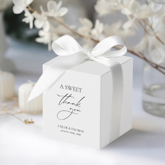 Ein süßes Dankeschön an die Minimal-Hochzeit Geschenkschachtel