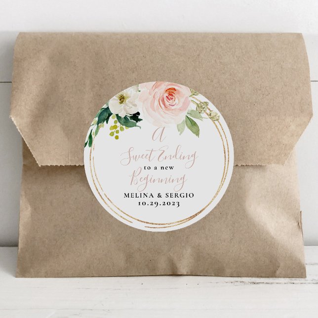 Ein süßes Ende für einen neuen Hochzeitsklassiker Runder Aufkleber (Von Creator hochgeladen)