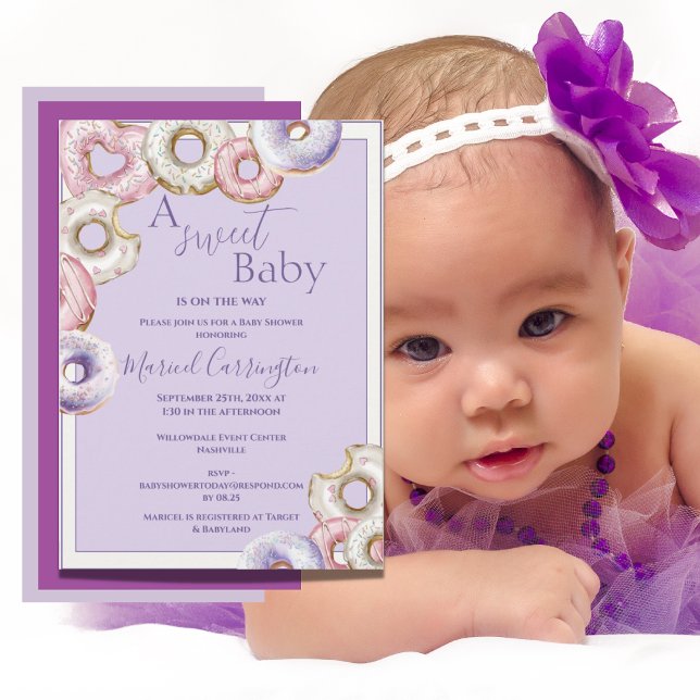 Ein Sweet Baby Lila Donuts Wasserfarbe Babydusche Einladung (Von Creator hochgeladen)
