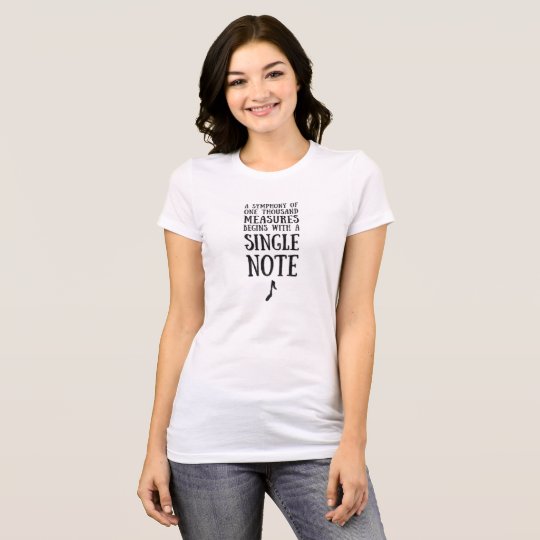 Ein T - Shirt der Single-Anmerkungs-Frauen