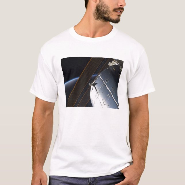 Ein Teil der Internationalen Raumstation T-Shirt (Vorderseite)
