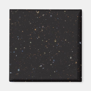 Ein Teil des Himmels mit über 45.000 Galaxien ist  Magnet
