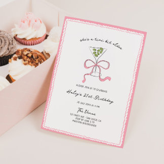 Ein Tini Bit Ältere Quirky Hand gezeichnet Geburts Einladung