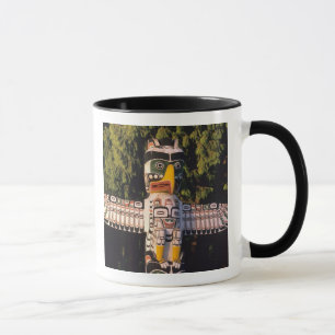 Ein Totempfahl in Vancouver, Kanada. Tasse