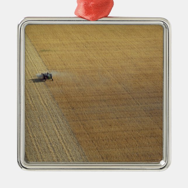 Ein Traktorernten Silbernes Ornament (Vorne)