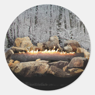 Ein Tranquil brennender Weihnachten-LOGON ein Runder Aufkleber