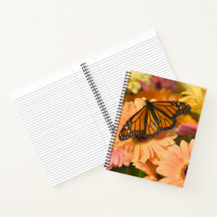 Ein Trauermantel Schmetterling Notizbuch