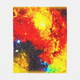 Ein Universum mit hellen Farben. Jetzt kaufen Fleecedecke