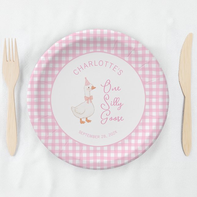 Ein verrückter Gans Rosa Gingham Rustikaler Erster Pappteller (Von Creator hochgeladen)