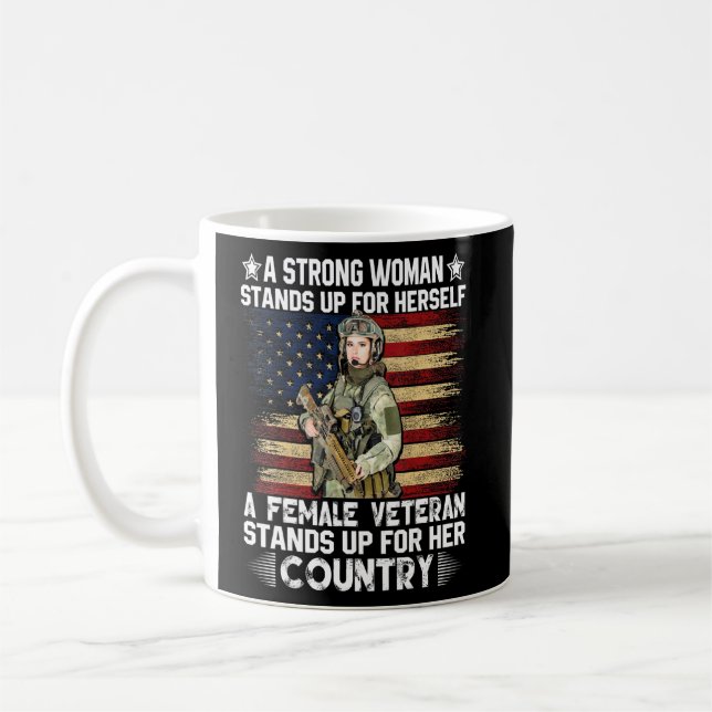 Ein weiblicher Veteran steht für ihr Land Kaffeetasse (Links)