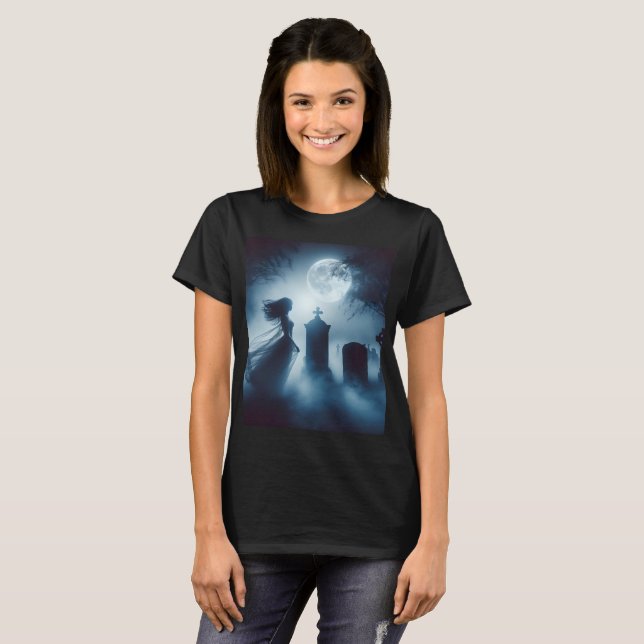 ein weibliches Gespenst in einem Friedhof mit Voll T-Shirt (Vorne ganz)