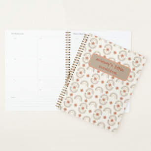Ein weiches, boho-inspiriertes Babydesign Planer