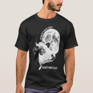 Ein weiterer Tag, ein weiterer Sieg Kuh Mond Motiv T-Shirt