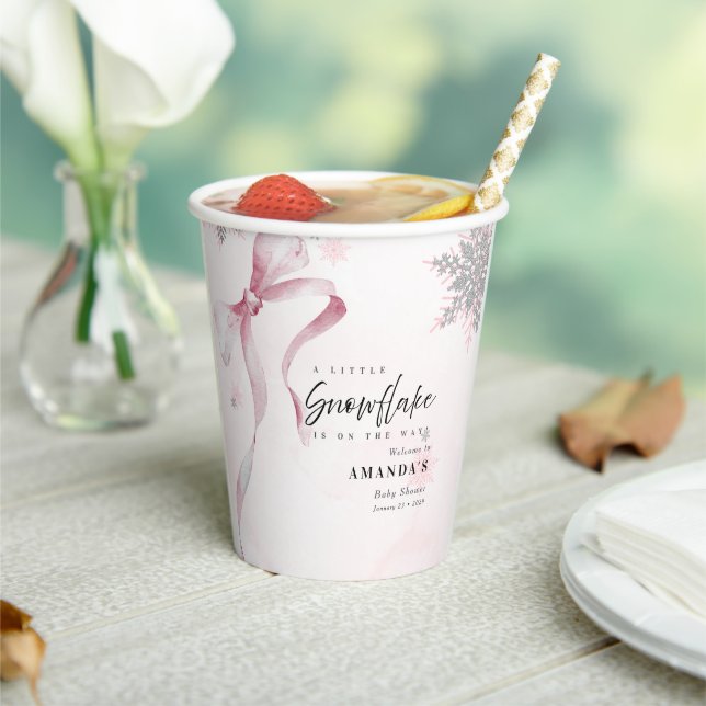Ein wenig Schneeflocke Pink Bow Glitzer Babydusche Pappbecher (In Situ)