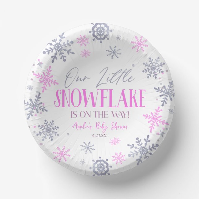 Ein wenig Schneeflocken Winter Pink Baby Dusche Pappteller (Vorderseite)