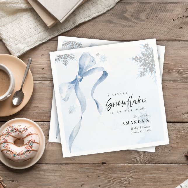 Ein wenig Snowflake Blue Bow Glitzer Babydusche Serviette (Von Creator hochgeladen)