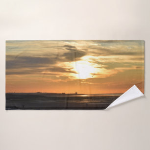 Ein wiederkehrender Sonnenuntergang Badehandtuch