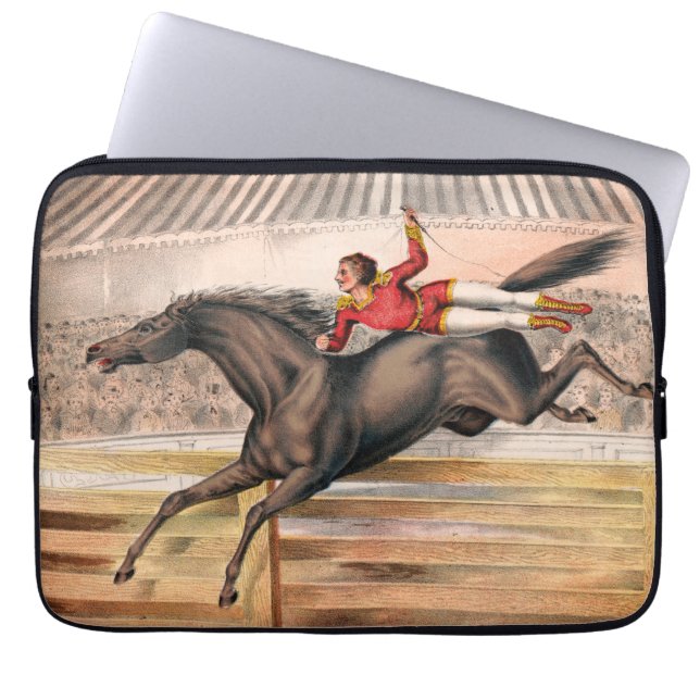 Ein Zirkus-Performer reiten auf einem Hügel Laptopschutzhülle (Vorderseite)