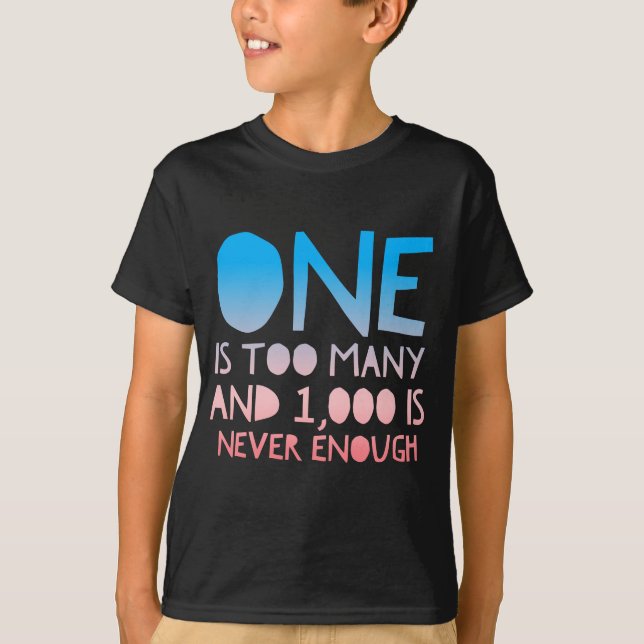 Ein zu vieles lustiges OM T-Shirt (Vorderseite)
