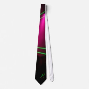 Einar Laser und rosa techno Krawatte