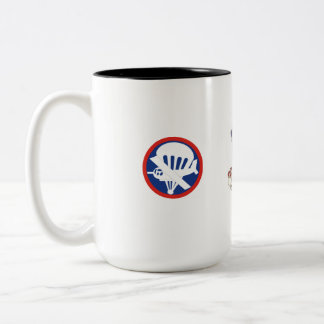 Eine 3/187. Infanterie-Tasse Zweifarbige Tasse