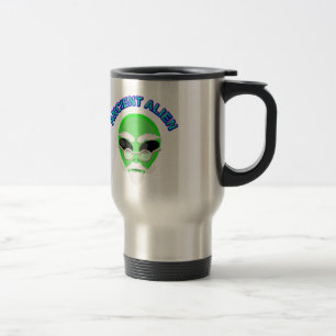 Eine alte Alien Reisebecher