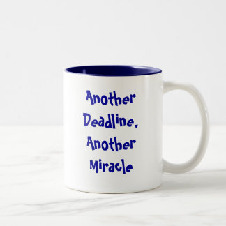 Eine andere Frist, ein anderes Wunder Zweifarbige Tasse