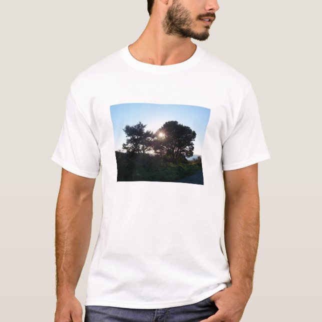 Eine Andeutung der Natur T-Shirt (Vorderseite)