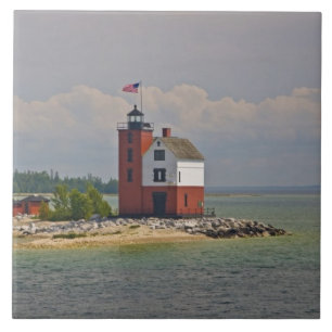 Eine Ansicht der Round Island Light Station. Fliese