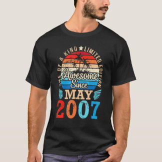 Eine Art Ltd Edition Phantastisch seit Mai 2007 B T-Shirt