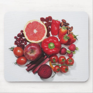 Eine Auswahl der roten Früchte u. des Gemüses Mousepad