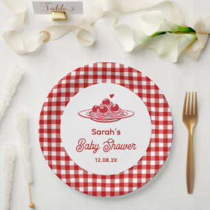 Eine Baby-Party mit kleinen Fleischbällchen Pappteller
