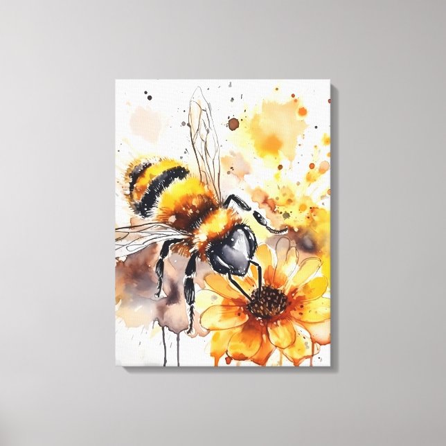 Eine Biene sammelt Honig auf einer Blume. Leinwanddruck (Vorderseite)