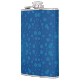 Eine blaue Taschenflasche mit silbernem Deckel Flachmann