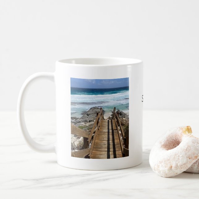 Eine Brücke zu einer besonderen Tasse (Mit Donut)