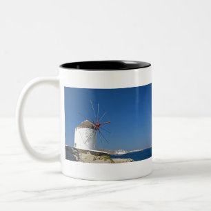 Eine der malerischen Windmühlen aus dem 16. Jahrhu Zweifarbige Tasse