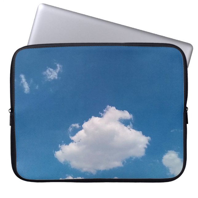 Eine einfache Wolke Laptopschutzhülle (Vorderseite)