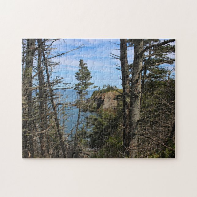 Eine entfernte Höhle (Horizontal)