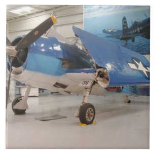 Eine F-6F Hellcat-Kampfmaschine aus dem Zweiten We Fliese