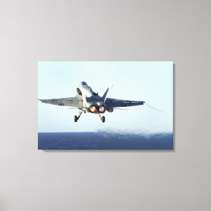 Eine F/A-18C Hornisse startet vom Führerraum Leinwanddruck