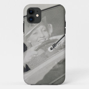 Eine fahrende Frau, c.1930s (Rastertiefdruck) Case-Mate iPhone Hülle