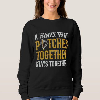 Eine Familie, die sich zusammenklammert, Bleibe Ho Sweatshirt