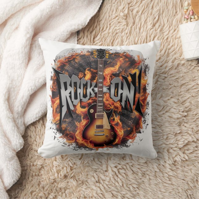 Eine feurige E-Gitarre entzündet den Rockgeist Kissen (Decke)