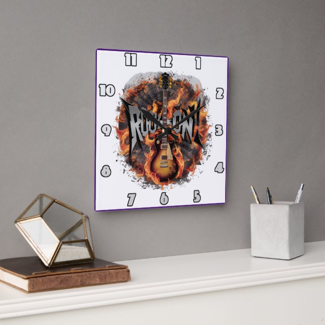 Eine feurige E-Gitarre entzündet den Rockgeist Quadratische Wanduhr (Büro)