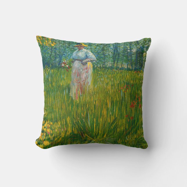 Eine Frau im Garten spazieren - Vincent van Gogh Kissen (Vorderseite)