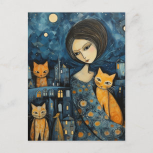 Eine Frau in der Stadt bei Nacht mit ihren Katzen Postkarte