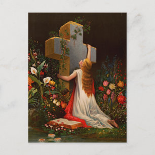 Eine Frau mit einem Kreuz betet Postkarte